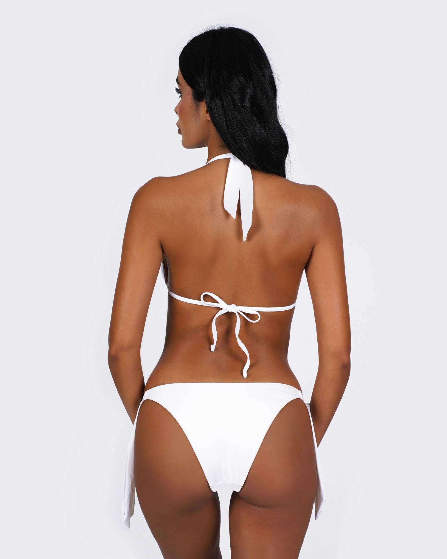 Leonie White Crystal